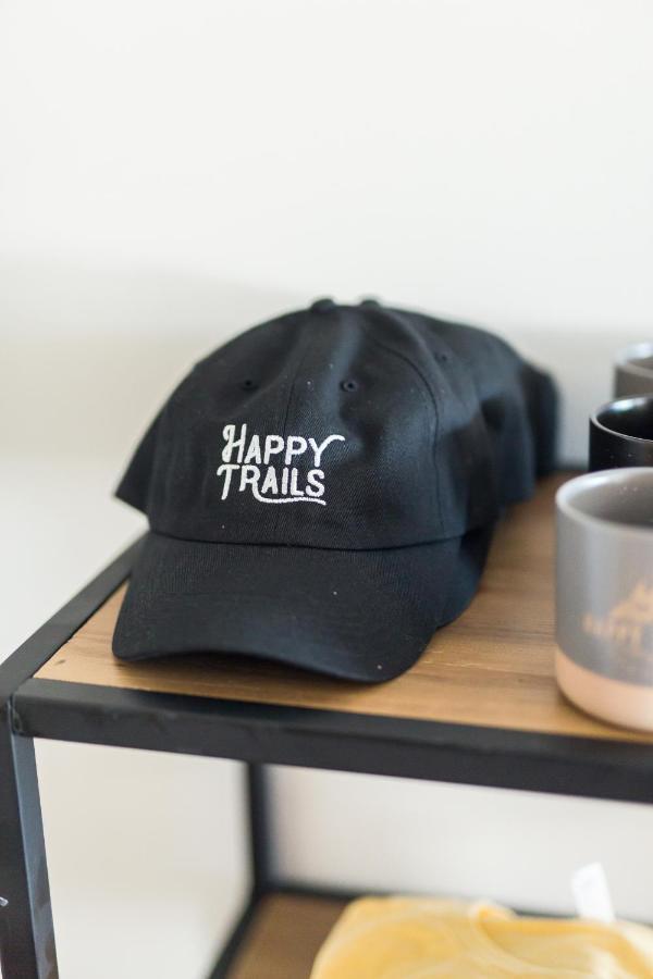 تروبيك Happy Trails Bnb المظهر الخارجي الصورة